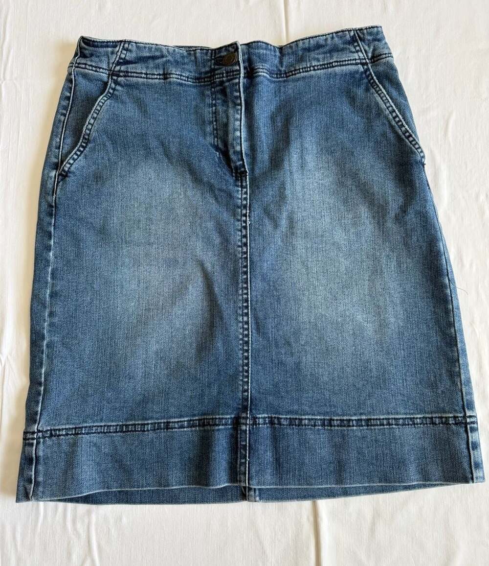 Talbots Blue Denim Pencil Straight Stretch Skirt Size 2